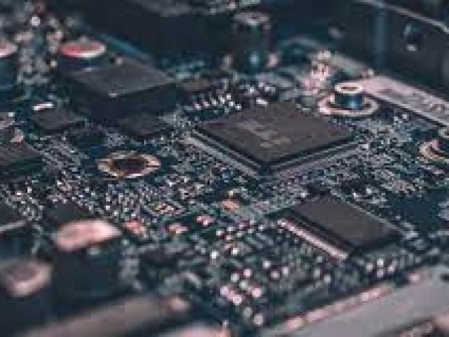 Fourniture du matériel et des logiciels